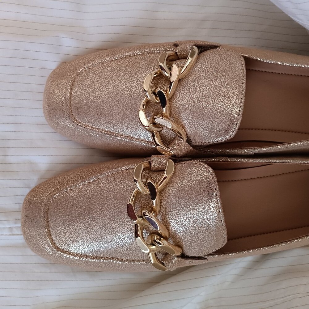 Donald J. Pliner Metallic Gold Chain Loafers - Picture 2 of 9